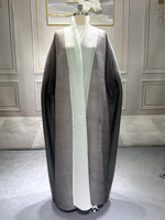 Robe Plissée — Dégradé Élégant