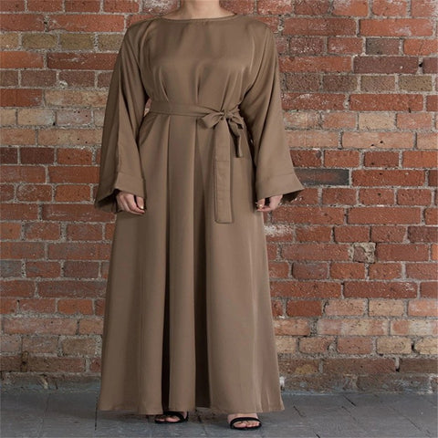 Robe Pullover — Élégance Urbaine Modeste